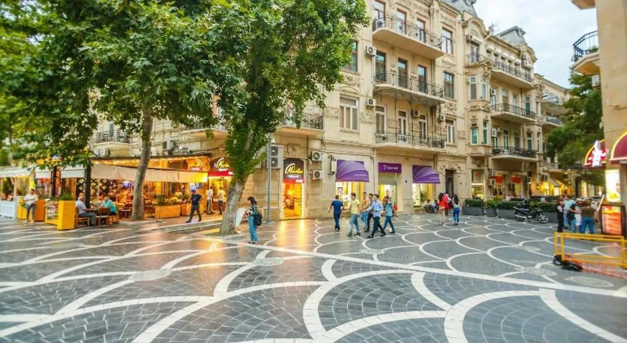 Apartment Near Nizami Street And Boulevard Baku Azerbaijan