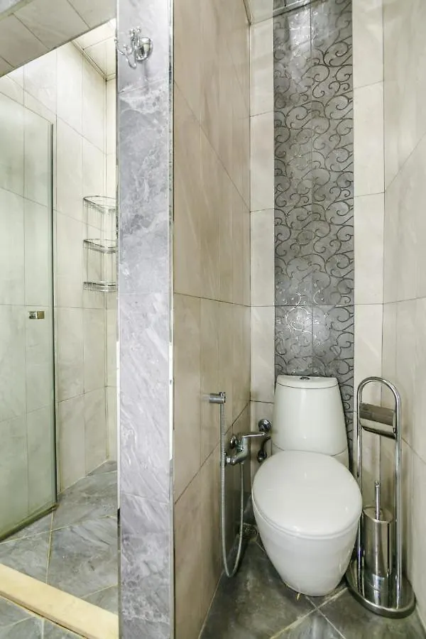 Apartment Near Nizami Street And Boulevard Baku