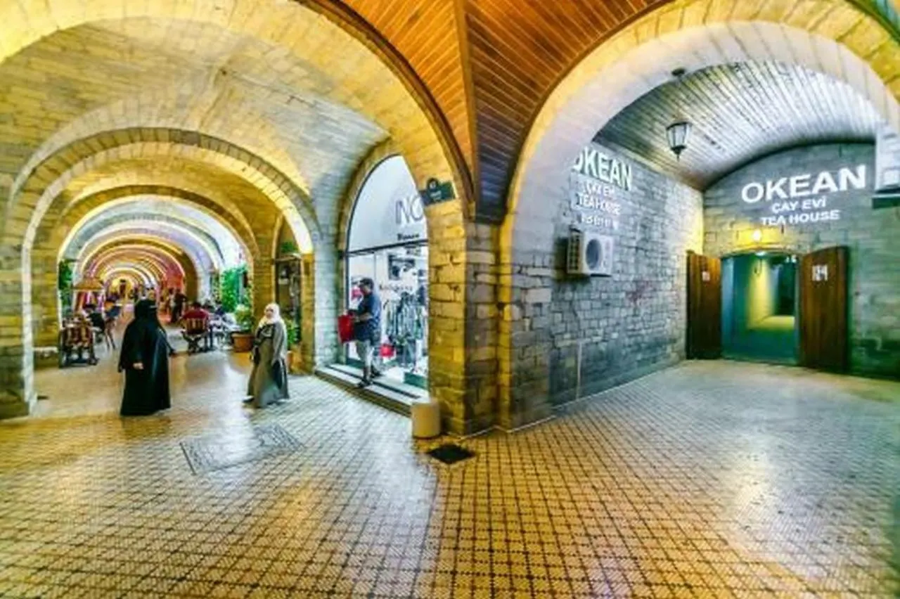 Apartment Near Nizami Street And Boulevard Baku