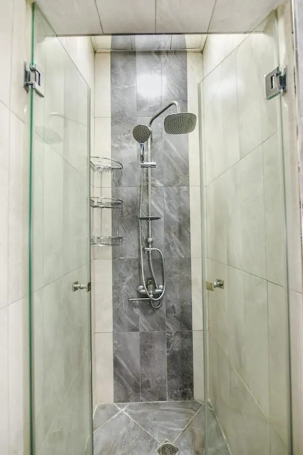 Apartment Near Nizami Street And Boulevard Baku