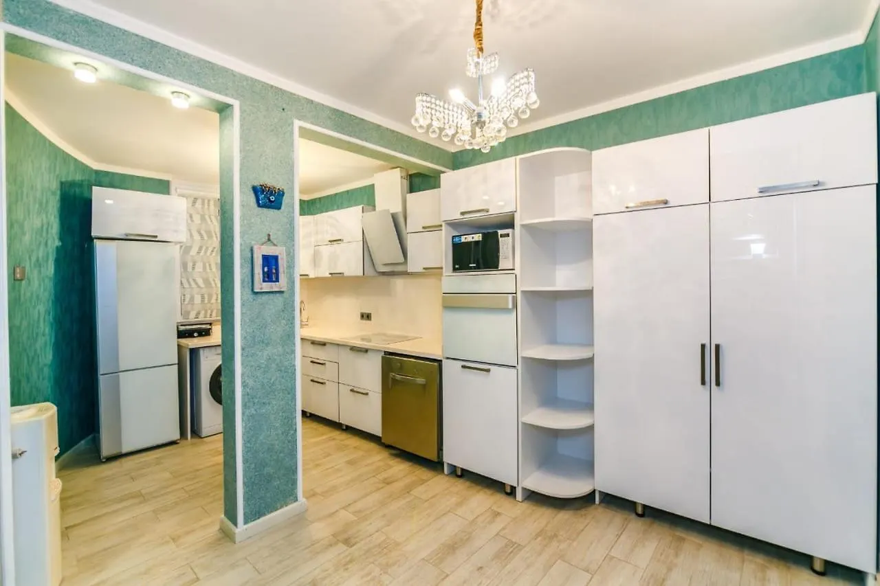 Apartment Near Nizami Street And Boulevard Baku