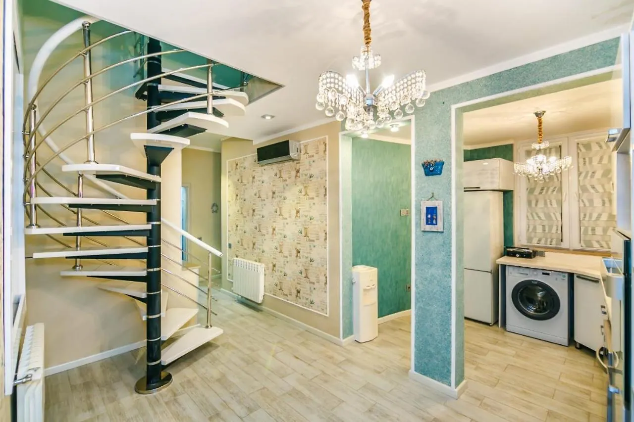 Apartment Near Nizami Street And Boulevard Baku