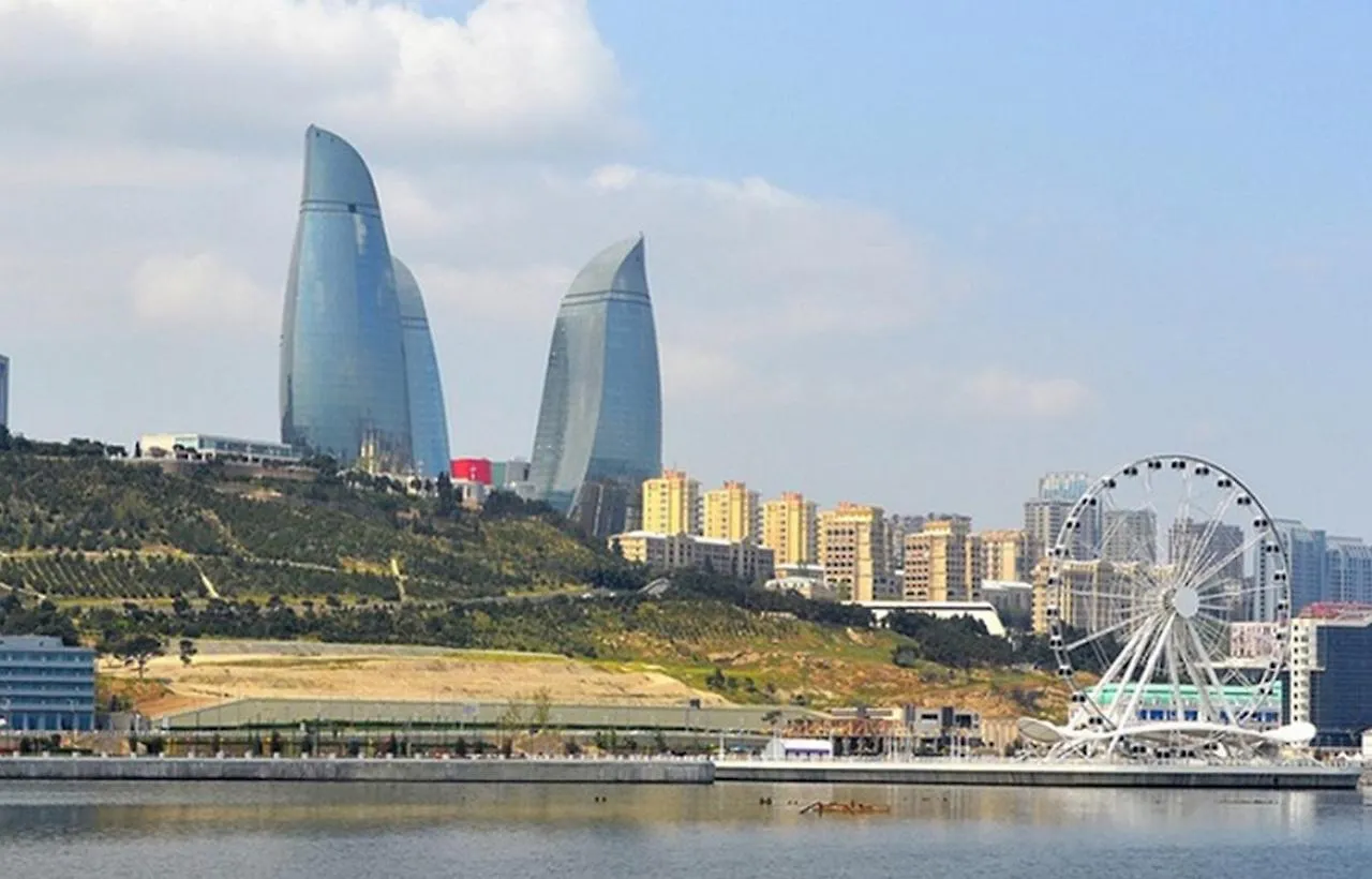 Apartment Near Nizami Street And Boulevard Baku